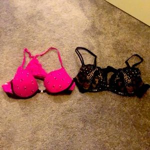 Bundle of 2 VS bras 34A